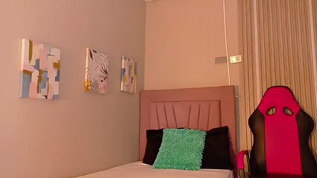 meli peach1 online show from 11.23.25