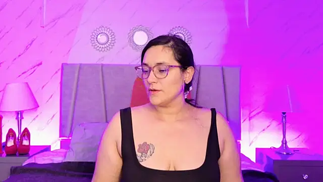 Snapshot of Michell_Monet chatting on 06.14.26 Michell Monet online show from 06.14.26
