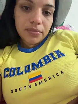 Snapshot of Anavalle chatting on 02.18.26 Anavalle online show from 02.18.26