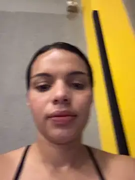 Snapshot of Anavalle chatting on 02.19.26 Anavalle online show from 02.19.26