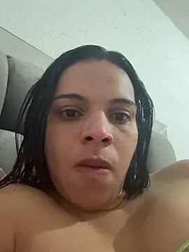 Snapshot of Anavalle chatting on 03.15.26 Anavalle online show from 03.15.26