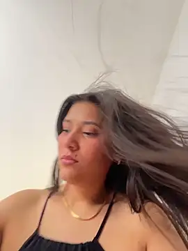 IsabellaJoness  online show from 03.04.26