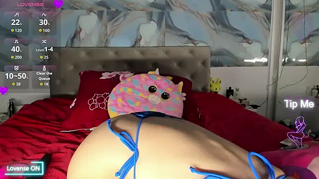 luluubloomm online show from 11.01.25