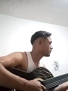 Snapshot of elmordelon14 chatting on 11.08.25 elmordelon14 online show from 11.08.25