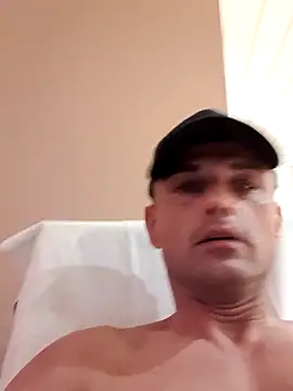 Snapshot of Daniel85Schlam chatting on 02.08.26 Daniel85Schlam online show from 02.08.26