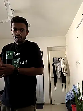 Snapshot of SilentTerr chatting on 12.18.25 SilentTerr online show from 12.18.25