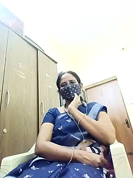 Snapshot of tamil_Boomika chatting on 01.09.26 tamil Boomika online show from 01.09.26