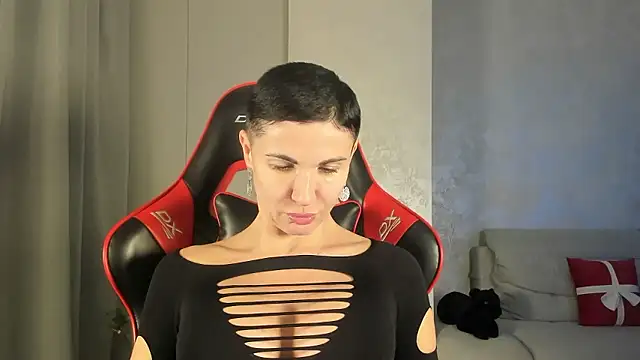 Snapshot of Angel_iam chatting on 01.14.26 Angel iam online show from 01.14.26