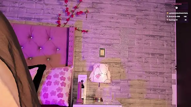 NaiaWhisper online show from 03.21.26