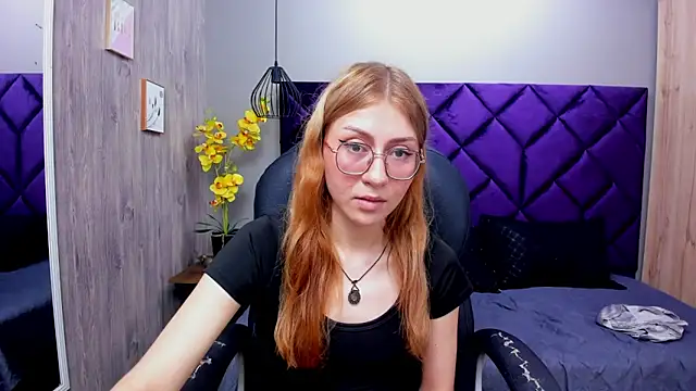 ChloeCampbell03 online show from 09.29.25
