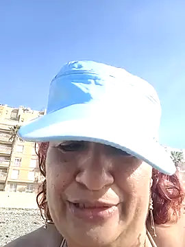 diablilla02 online show from 10.04.25