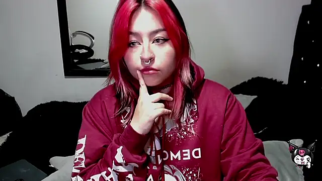 Iluromi online show from 10.14.25