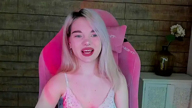 AnnaDelon online show from 10.12.25