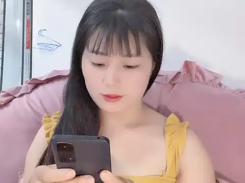 Lie liee online show from 06.09.26