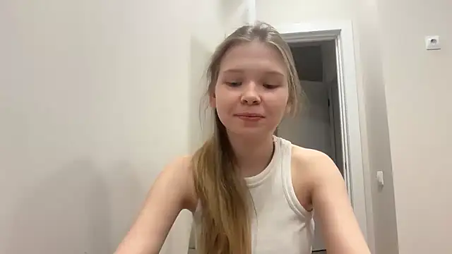 Snapshot of CandysRose chatting on 03.01.26 CandysRose online show from 03.01.26