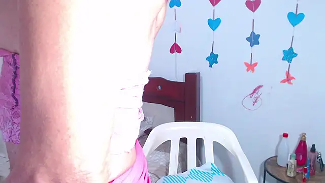 Snapshot of lorenacapelli chatting on 05.14.26 lorenacapelli online show from 05.14.26