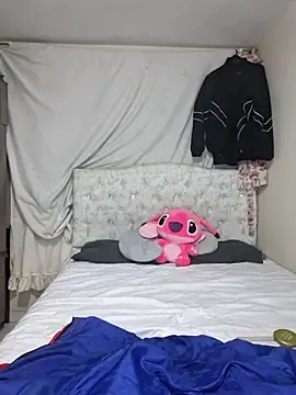 Snapshot of Harley_Miller_ chatting on 12.23.25 Harley Miller online show from 12.23.25