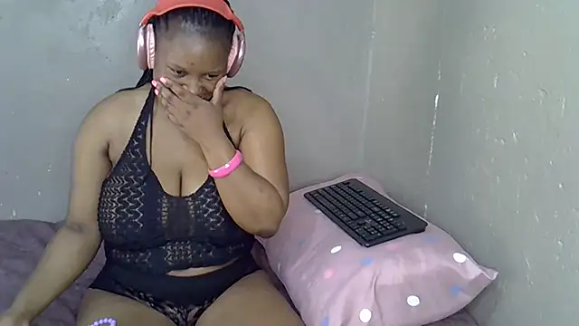 Snapshot of Bellabootie chatting on 01.12.26 Bellabootie online show from 01.12.26