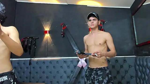 liam coleman25 online show from 11.25.25