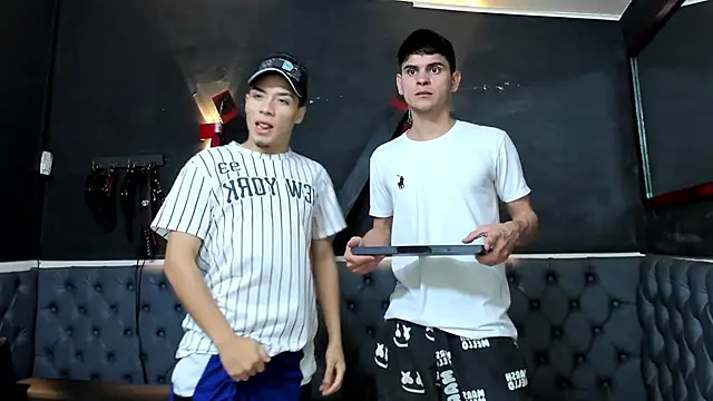 liam coleman25 online show from 11.29.25