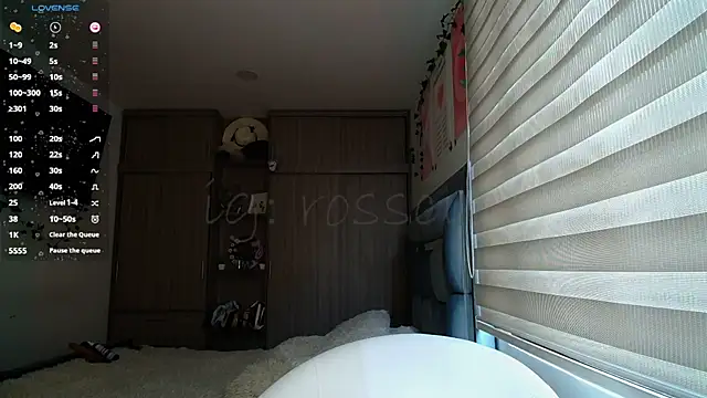 Kittyross online show from 05.12.26