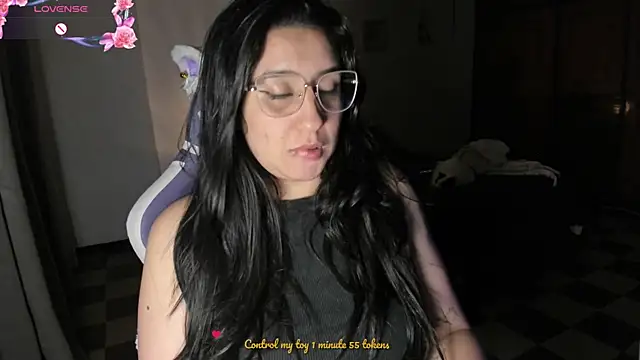 Snapshot of tellmemaddie chatting on 07.14.26 tellmemaddie online show from 07.14.26