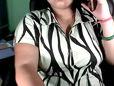 BABITA KUMARII online show from 10.08.25