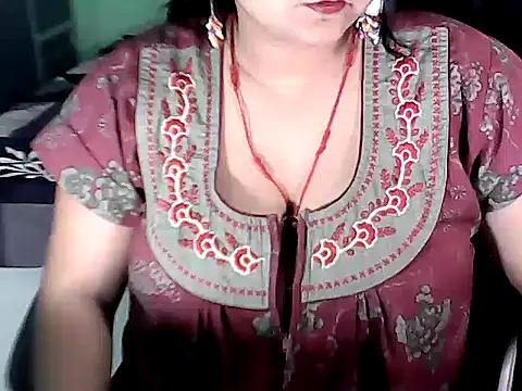 BABITA KUMARII online show from 10.12.25