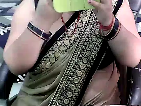 BABITA KUMARII online show from 04.26.26