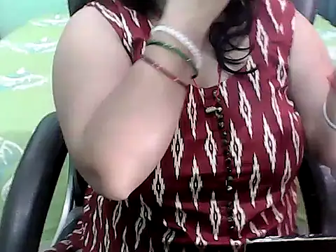 BABITA KUMARII online show from 06.13.26