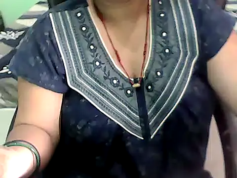 BABITA KUMARII online show from 07.29.26