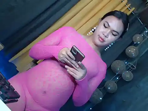 itsme karina5 online show from 10.17.25