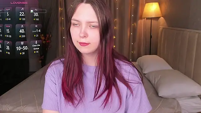 Monica  Queen online show from 05.04.26