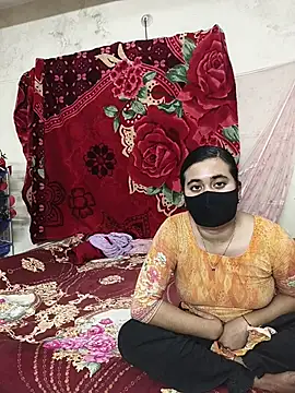 Snapshot of Love_Queen11 chatting on 02.22.26 Love Queen11 online show from 02.22.26