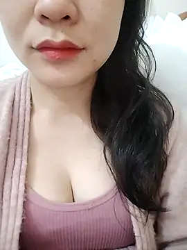 Snapshot of Girl_Shy2000 chatting on 01.11.26 Girl Shy2000 online show from 01.11.26