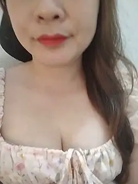 Snapshot of Girl_Shy2000 chatting on 06.08.26 Girl Shy2000 online show from 06.08.26