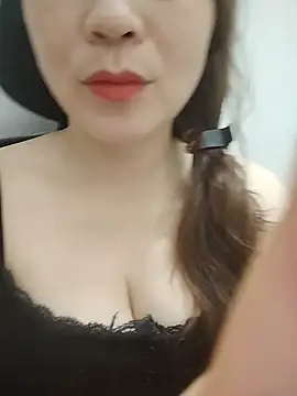 Snapshot of Girl_Shy2000 chatting on 06.17.26 Girl Shy2000 online show from 06.17.26