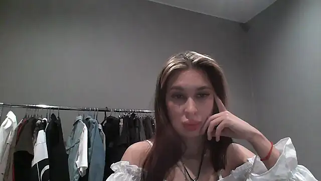 Meloriss online show from 10.25.25