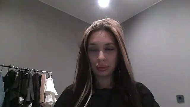 Meloriss online show from 10.28.25