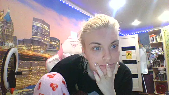 Veyriona online show from 06.30.26