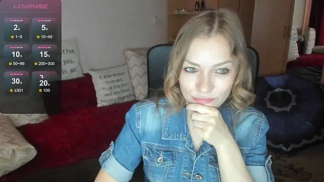 Snapshot of Tiffany_Bates chatting on 06.26.26 Tiffany Bates online show from 06.26.26