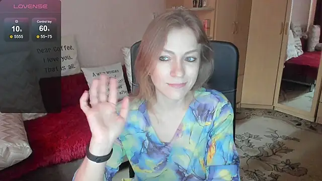 Snapshot of Tiffany_Bates chatting on 07.11.26 Tiffany Bates online show from 07.11.26