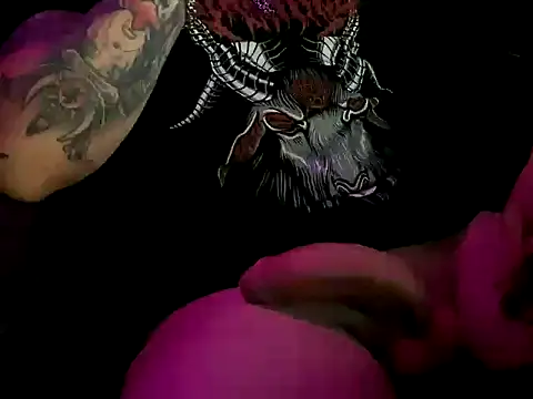 Snapshot of Sinner___ chatting on 10.28.25 Sinner online show from 10.28.25