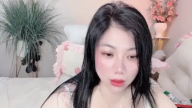 Huanhuan- online show from 03.02.26