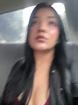 EmmaBlossom online show from 10.12.25