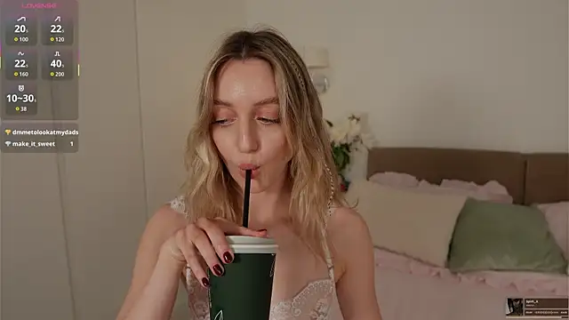 SophieBelll online show from 06.06.26