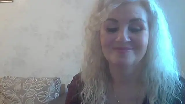 LadySexyBlond online show from 10.16.25