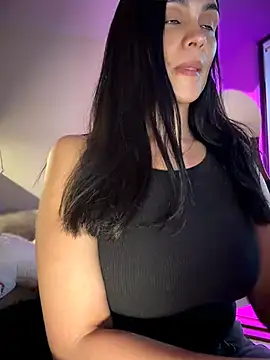 Antonella Maxwell online show from 05.07.26