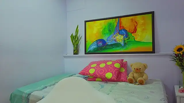 katiaa lovv online show from 05.19.26