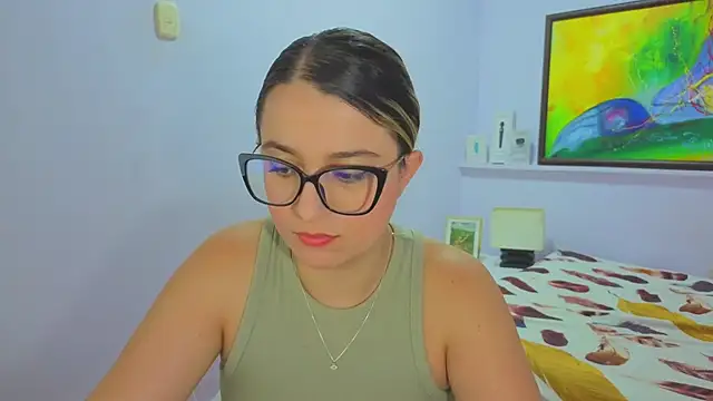 Snapshot of katiaa_lovv chatting on 06.25.26 katiaa lovv online show from 06.25.26